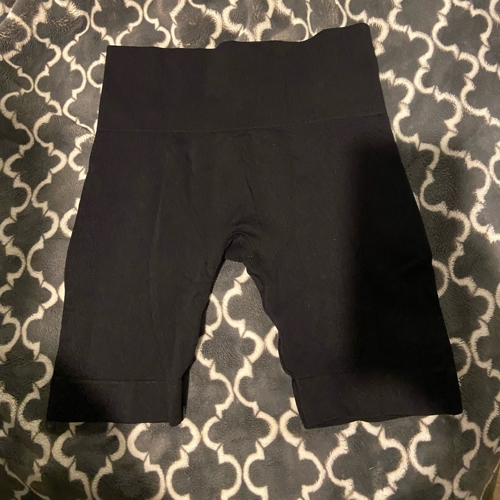 Set active sculpt flex biker shorts